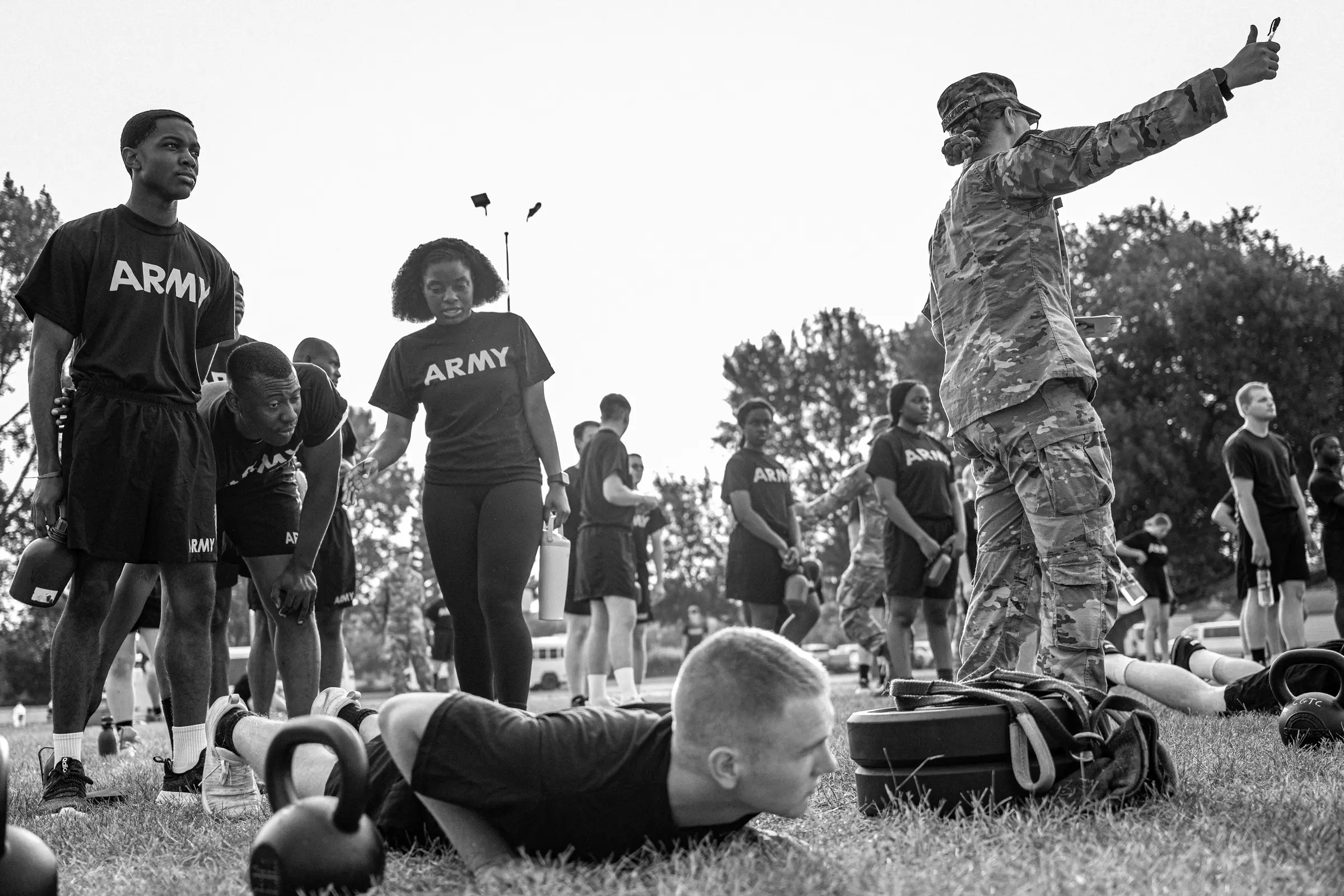 Army National Guard trainees completing physical training