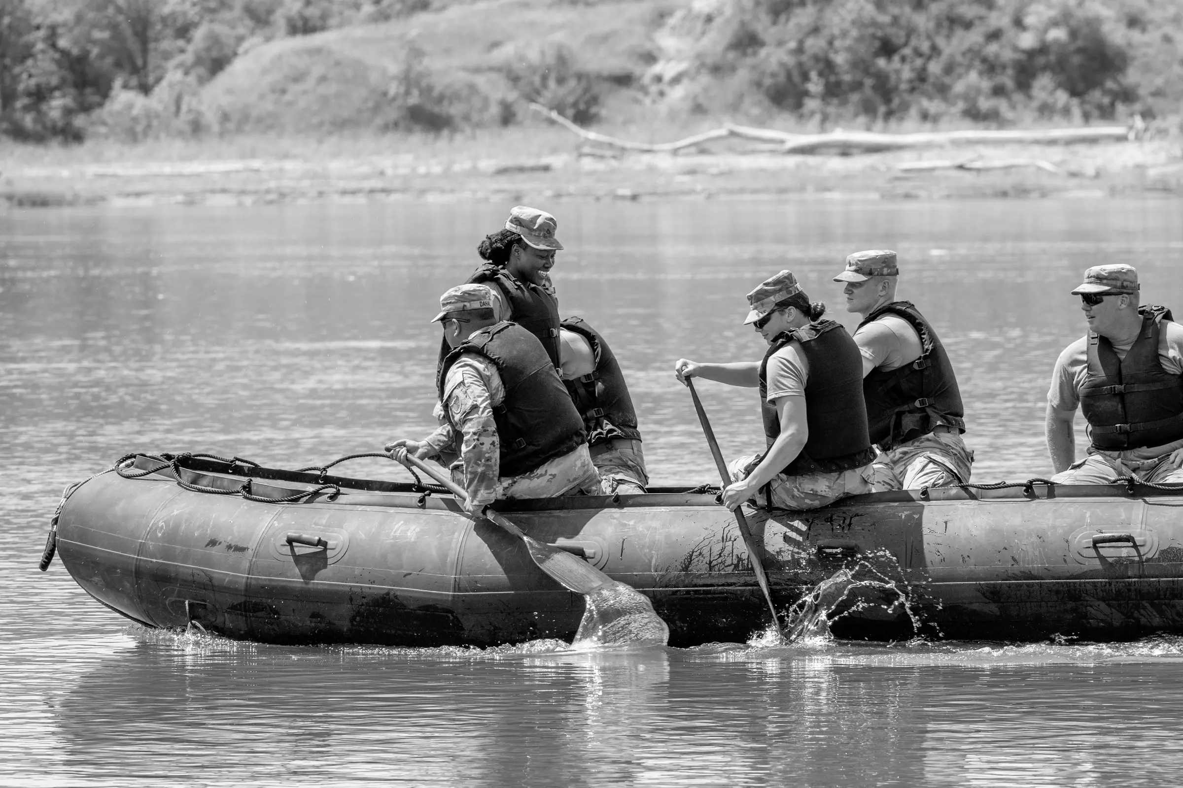 North Dakota Army National Guard Soldiers training together on the water